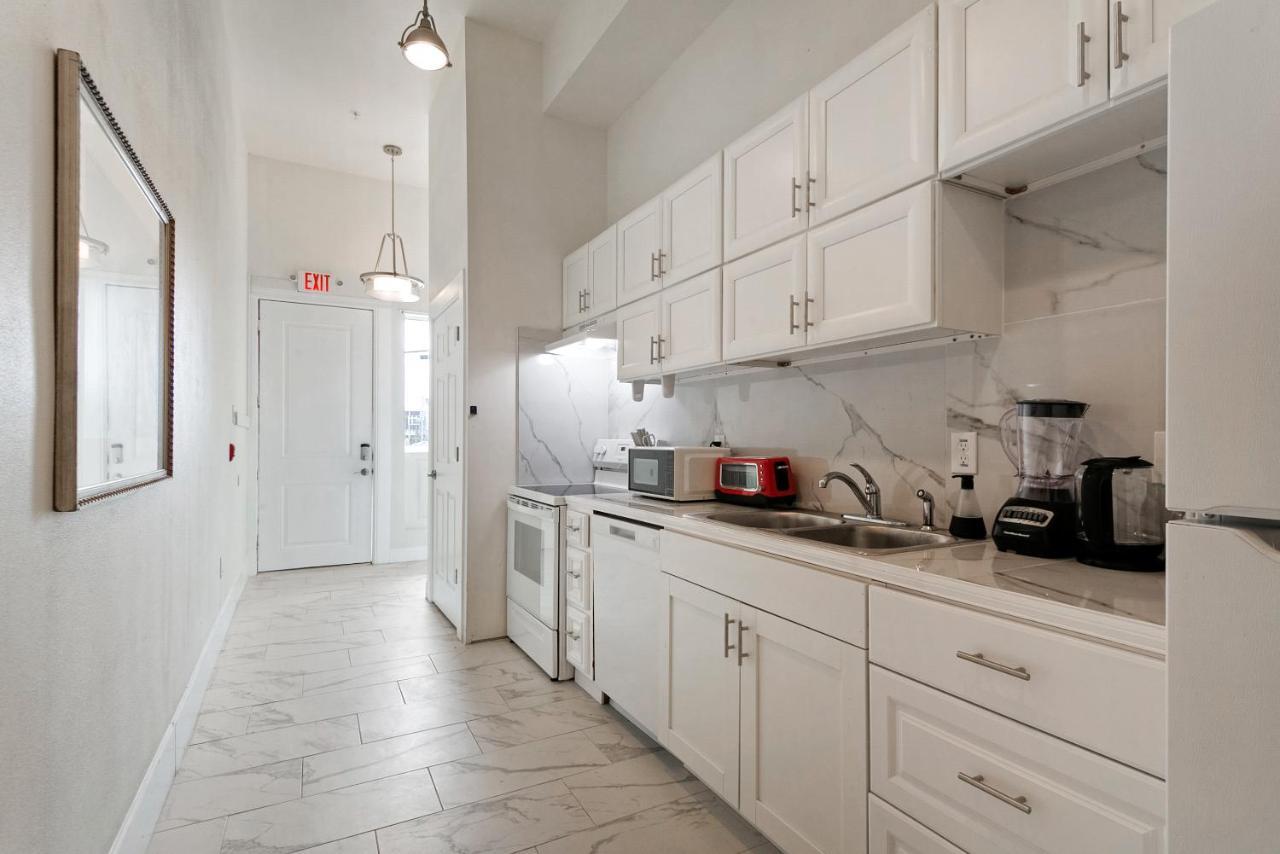 Breathtaking Condos Near French Quarter New Orleans Exteriör bild