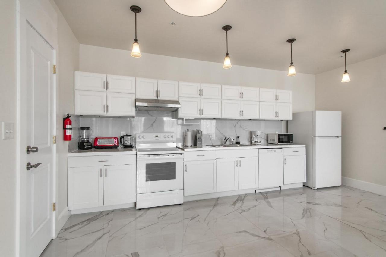 Breathtaking Condos Near French Quarter New Orleans Exteriör bild
