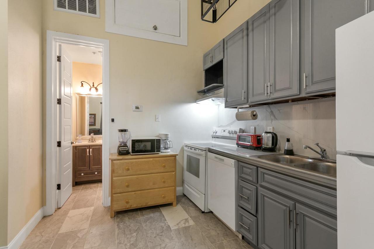 Breathtaking Condos Near French Quarter New Orleans Exteriör bild
